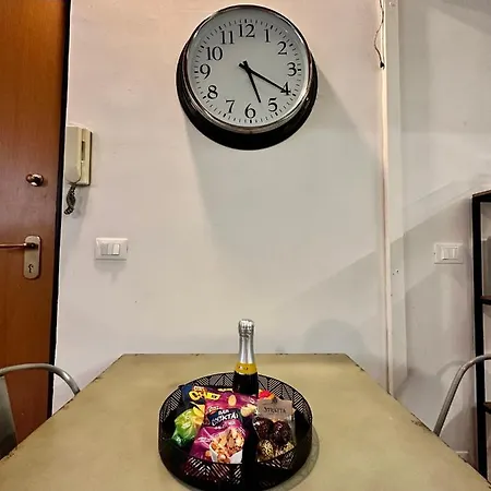 Apartament Casa Santa Chiara - Vicino Porta Susa F.s.